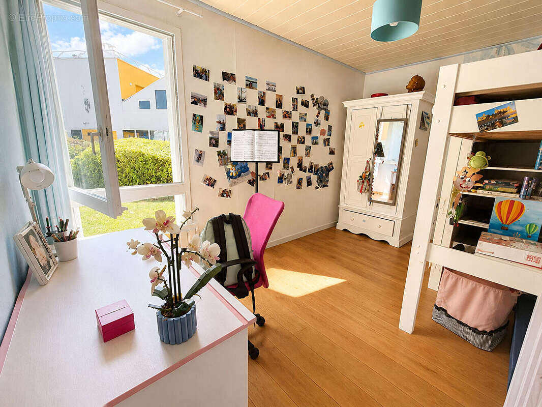 Appartement Montigny Le Bretonneux 4 pièce(s) 87.67 m2 - photo 3