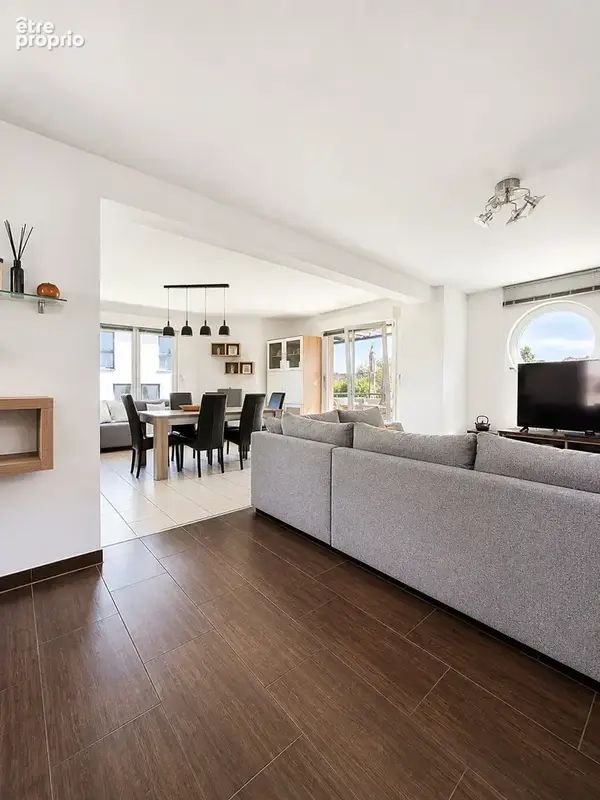 Maison 5 pièces de 138 m2 sur 8 ares - photo 8