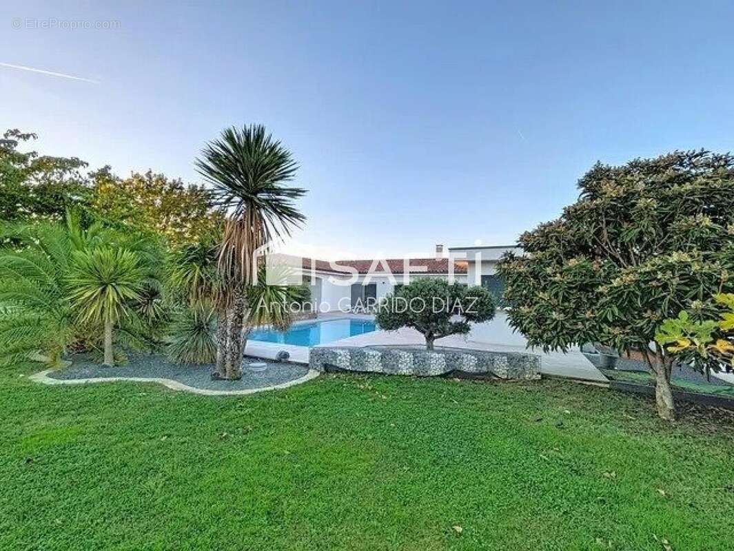 Photo 9 - Maison à VILLEMADE