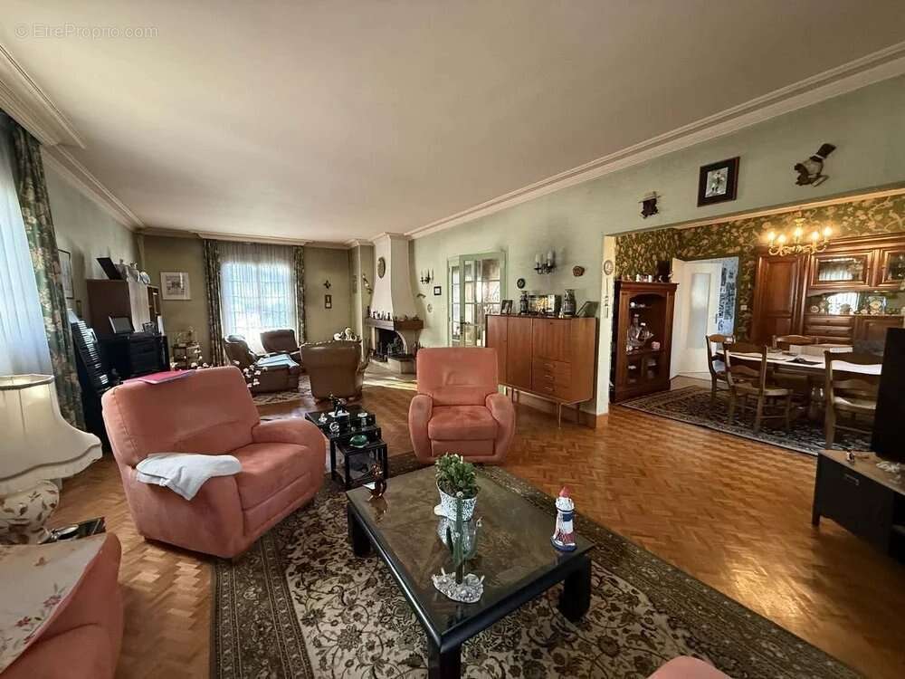 Maison à JOUE-LES-TOURS