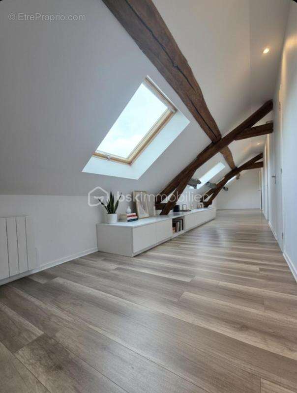 Maison à FERICY