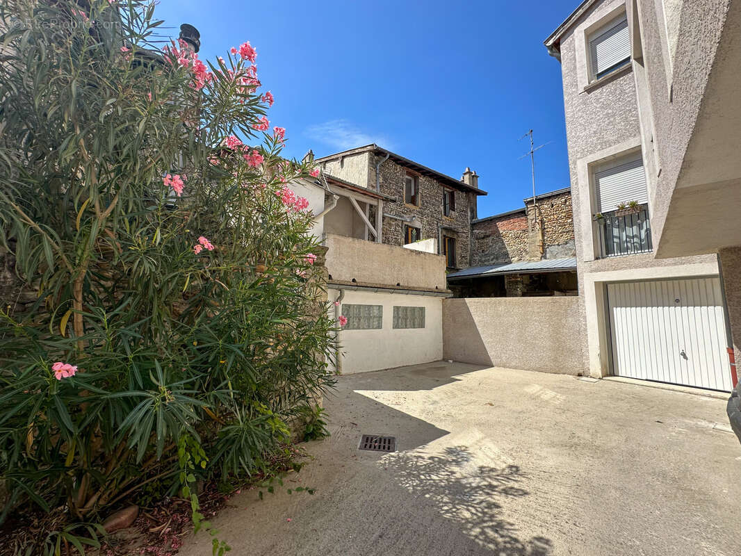 Appartement à ROUSSILLON