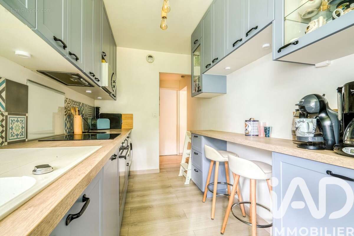 Photo 4 - Appartement à LIVRY-GARGAN