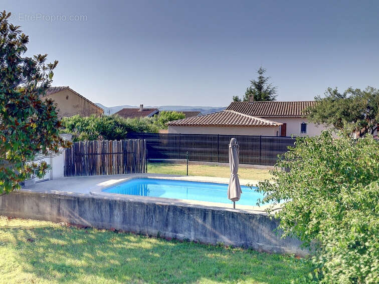 Maison à PERTUIS