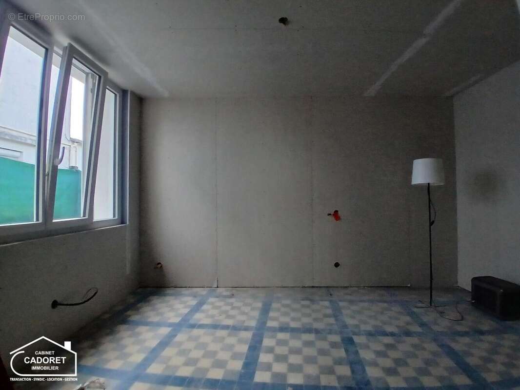   - Maison à PAIMBOEUF