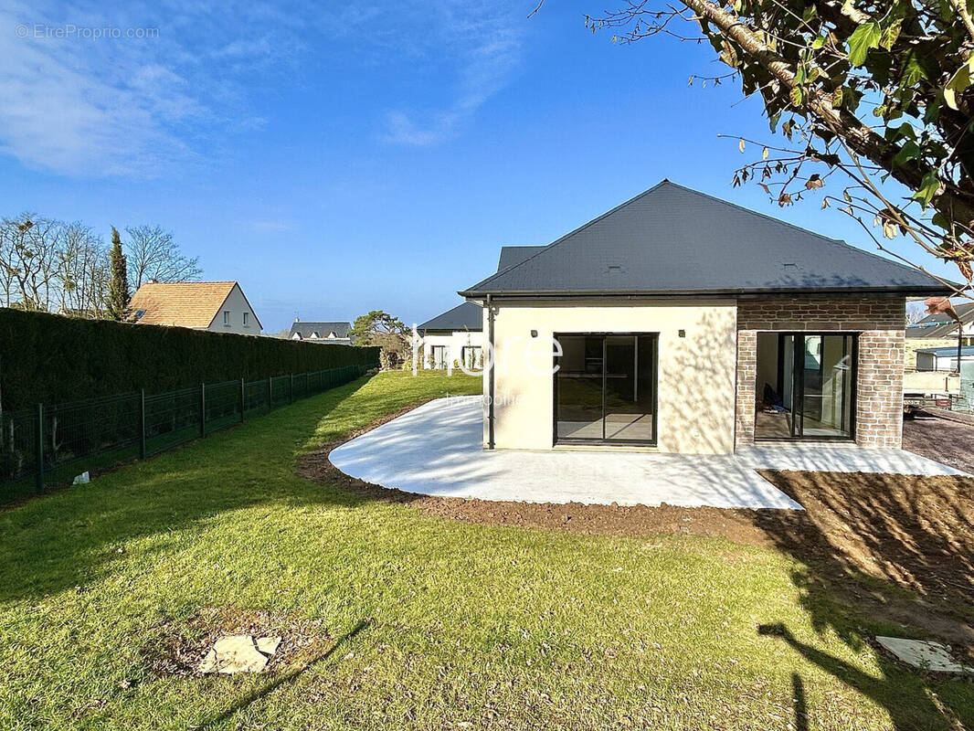 Maison à VACOGNES-NEUILLY