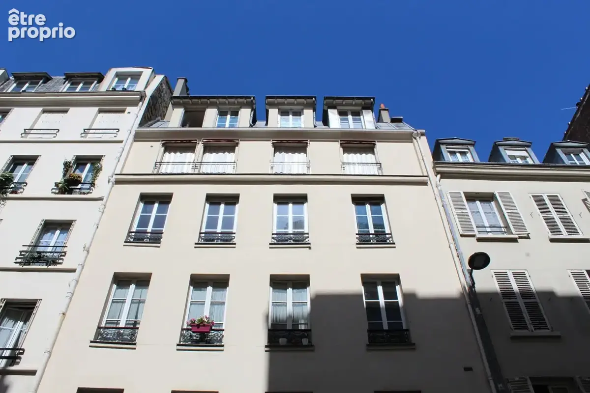 PARIS 15ème, 2 Pièces de 33,14m² au dernier étage. - photo 2