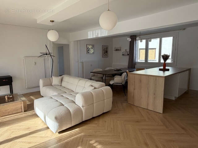 Appartement à CHAMALIERES