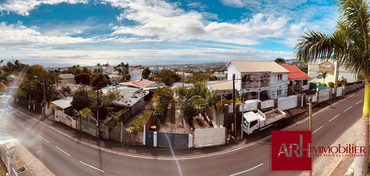 Appartement à SAINT-DENIS