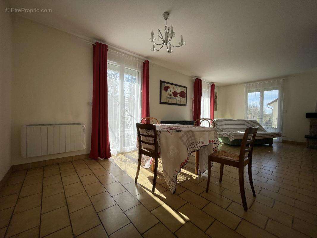 Maison à AURILLAC