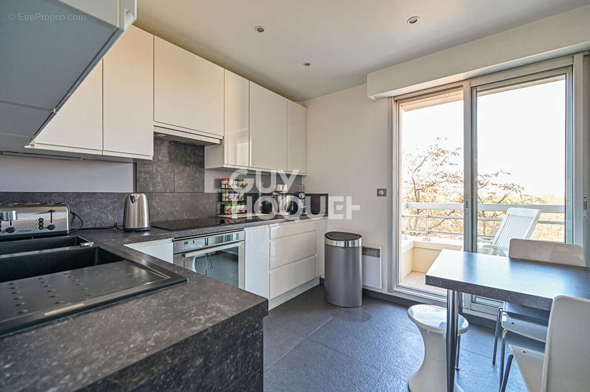 Appartement familial 5 pièces de 107m² - photo 5