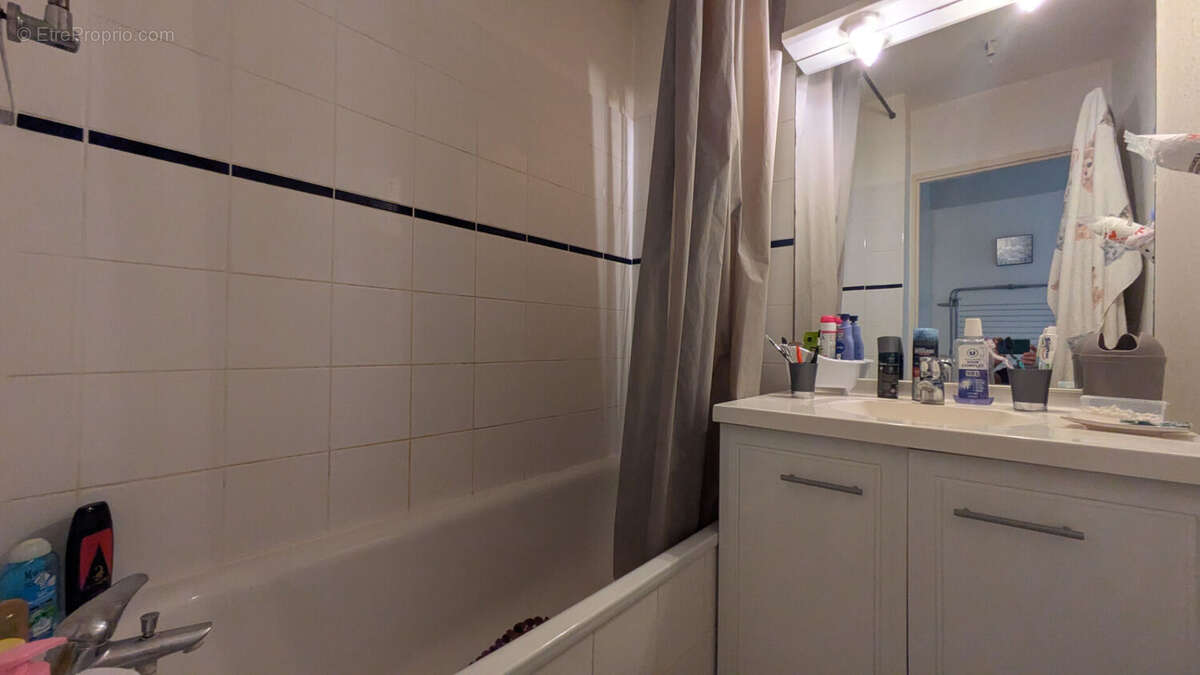 Appartement à TONNAY-CHARENTE