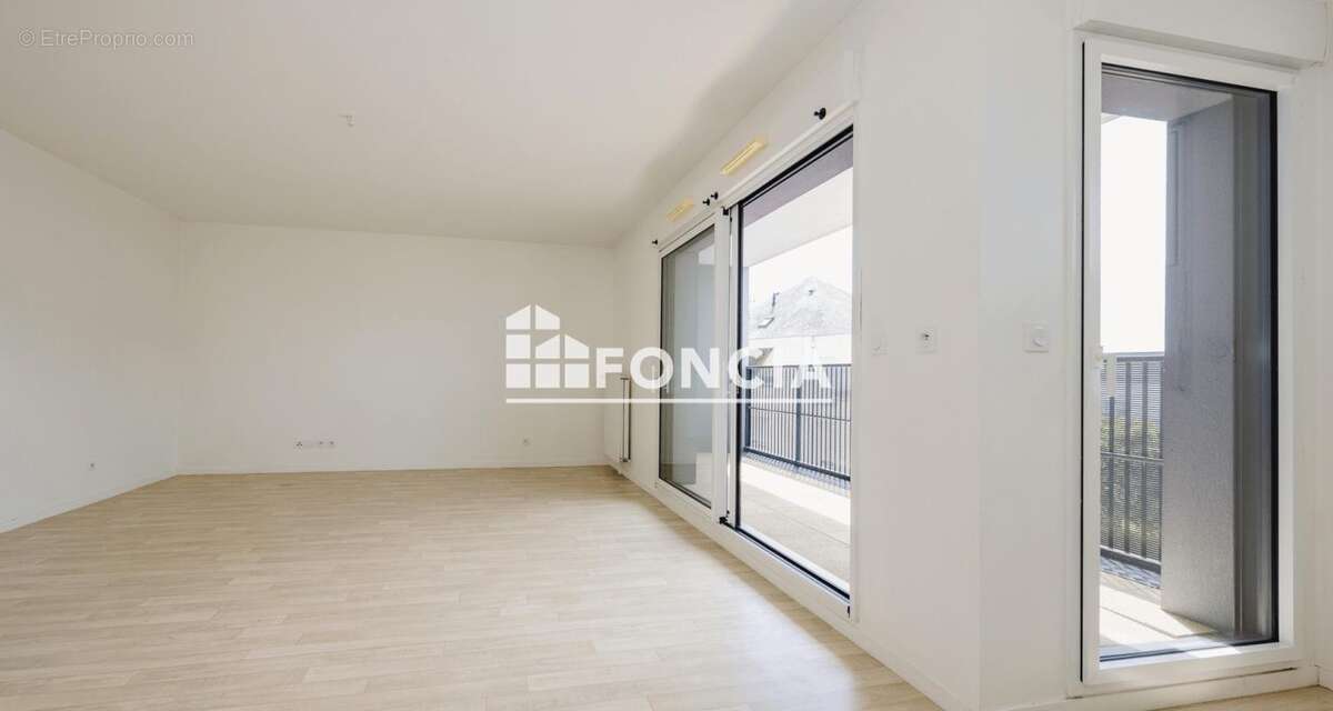 Appartement à CHARTRES-DE-BRETAGNE