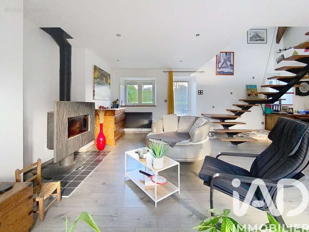 Photo 3 - Maison à ROZ-SUR-COUESNON