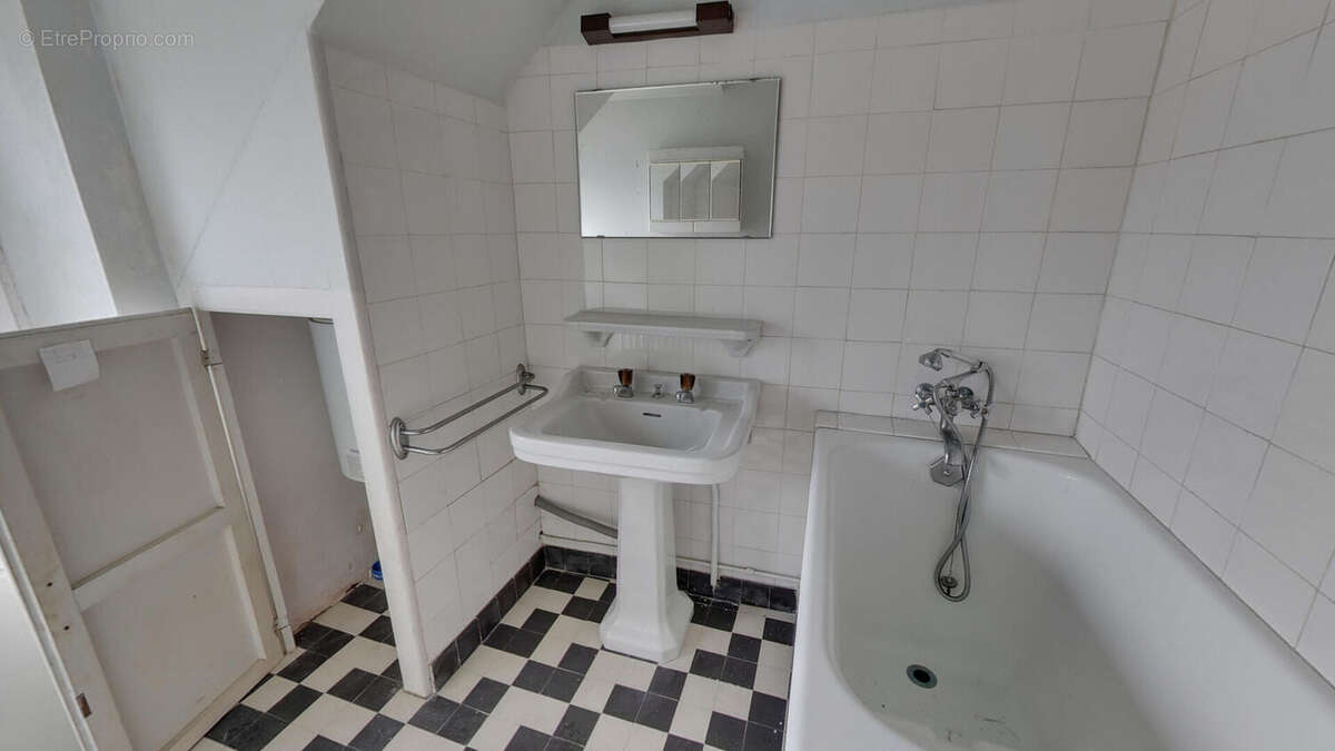 Maison à TREFFIAGAT