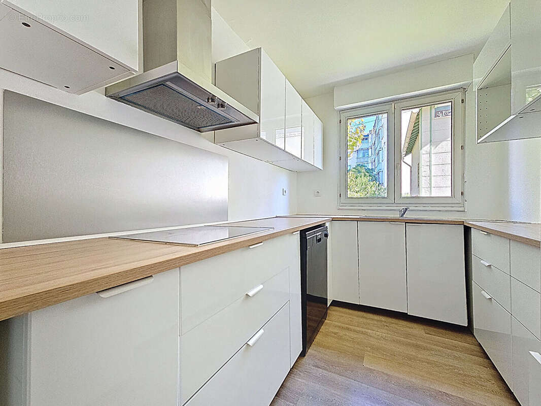 Appartement à MARSEILLE-12E