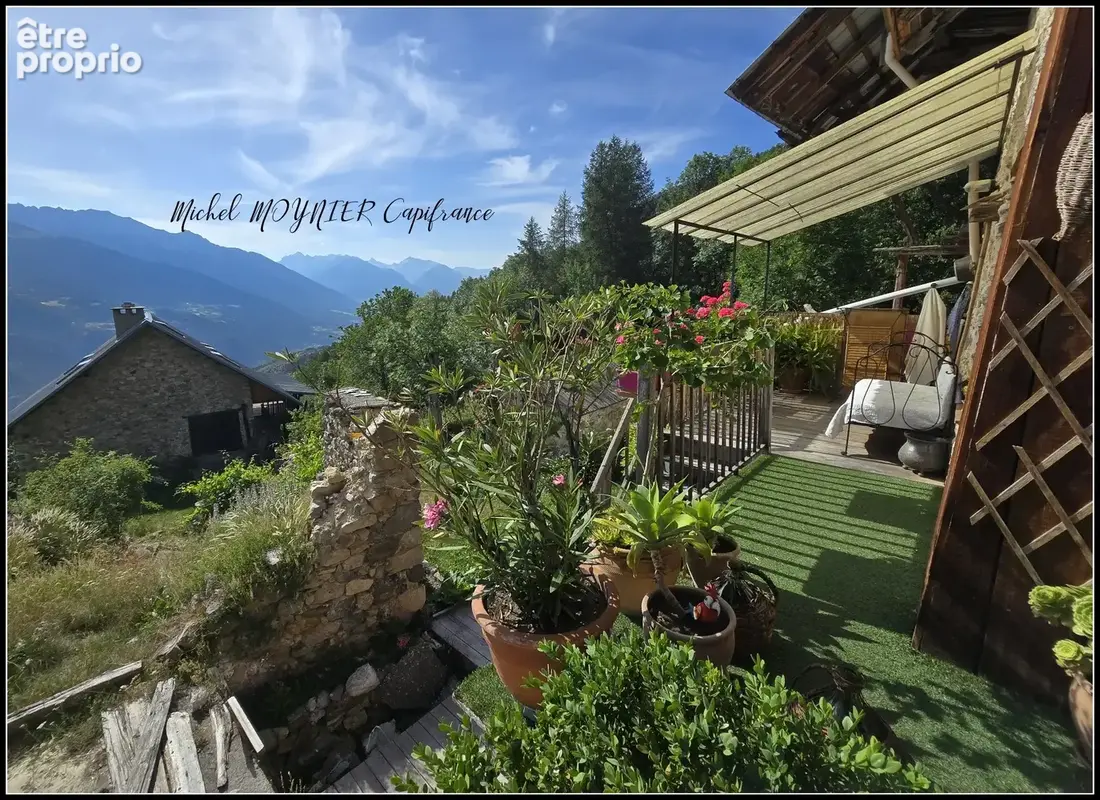 Aux Seyes, commune de Champcella, grande maison de montagne rénovée pour résidence principale, gîte ou chambres d’hôtes - photo 20
