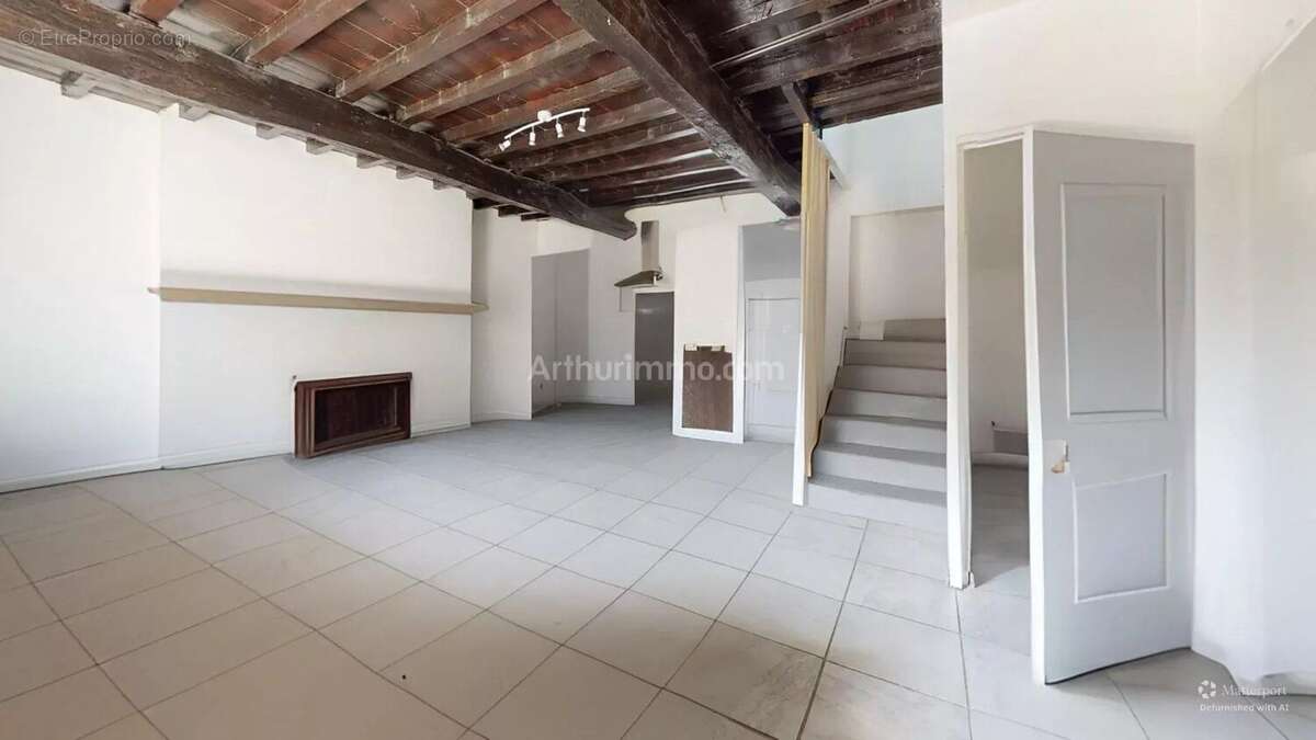 Maison à ARRODETS-EZ-ANGLES