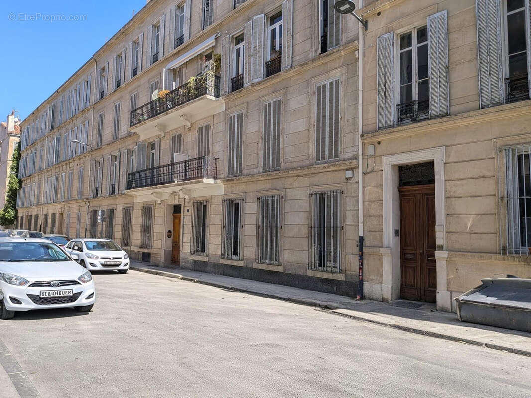 Appartement à MARSEILLE-8E