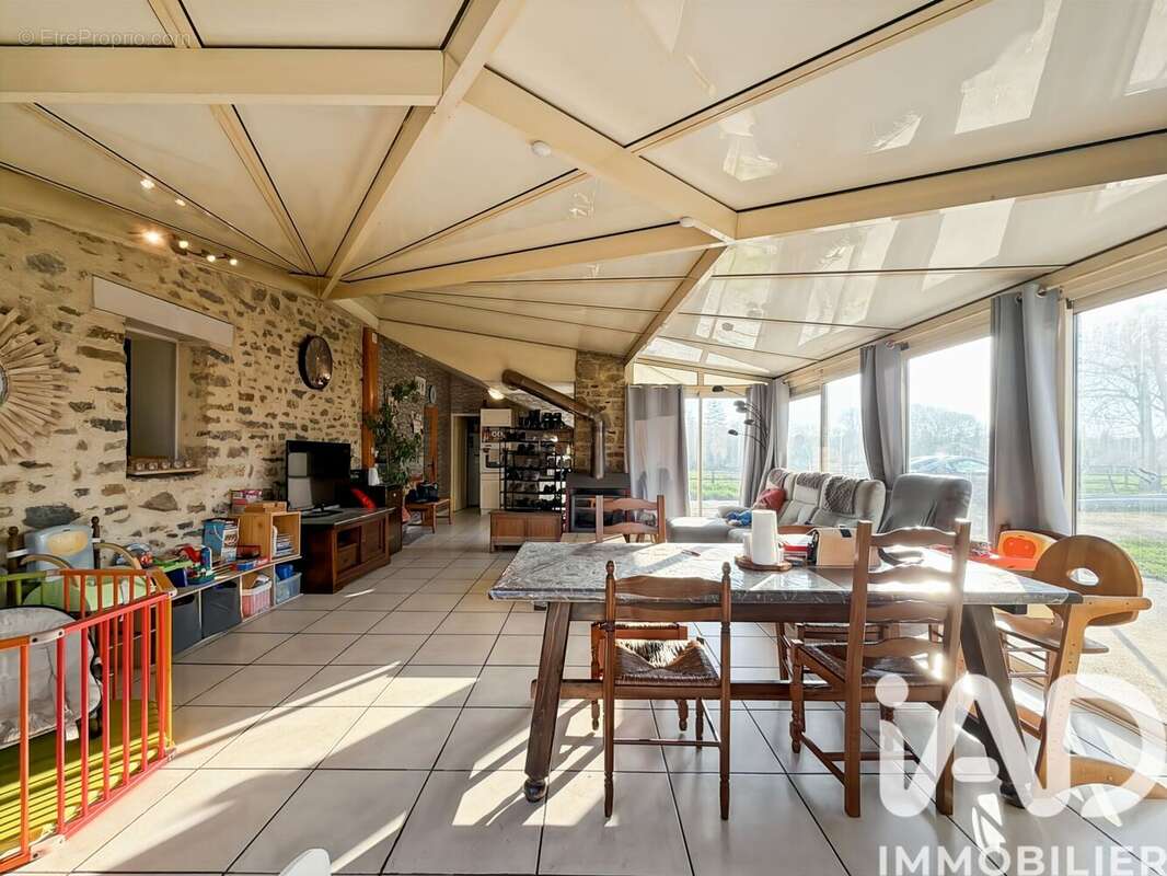 Photo 6 - Maison à SAINT-OUEN-DES-TOITS