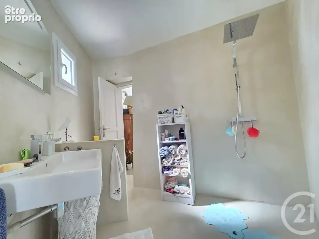 Appartement 2 pièces 54 m² à vendre à Le Castellet (83330) - photo 6