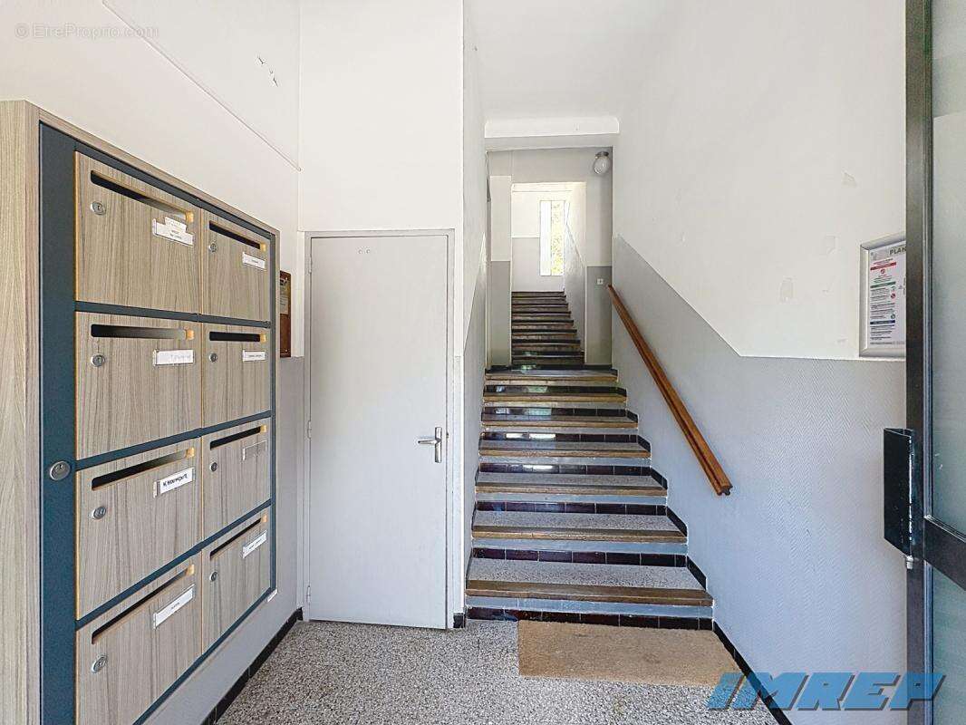Appartement à MARSEILLE-9E