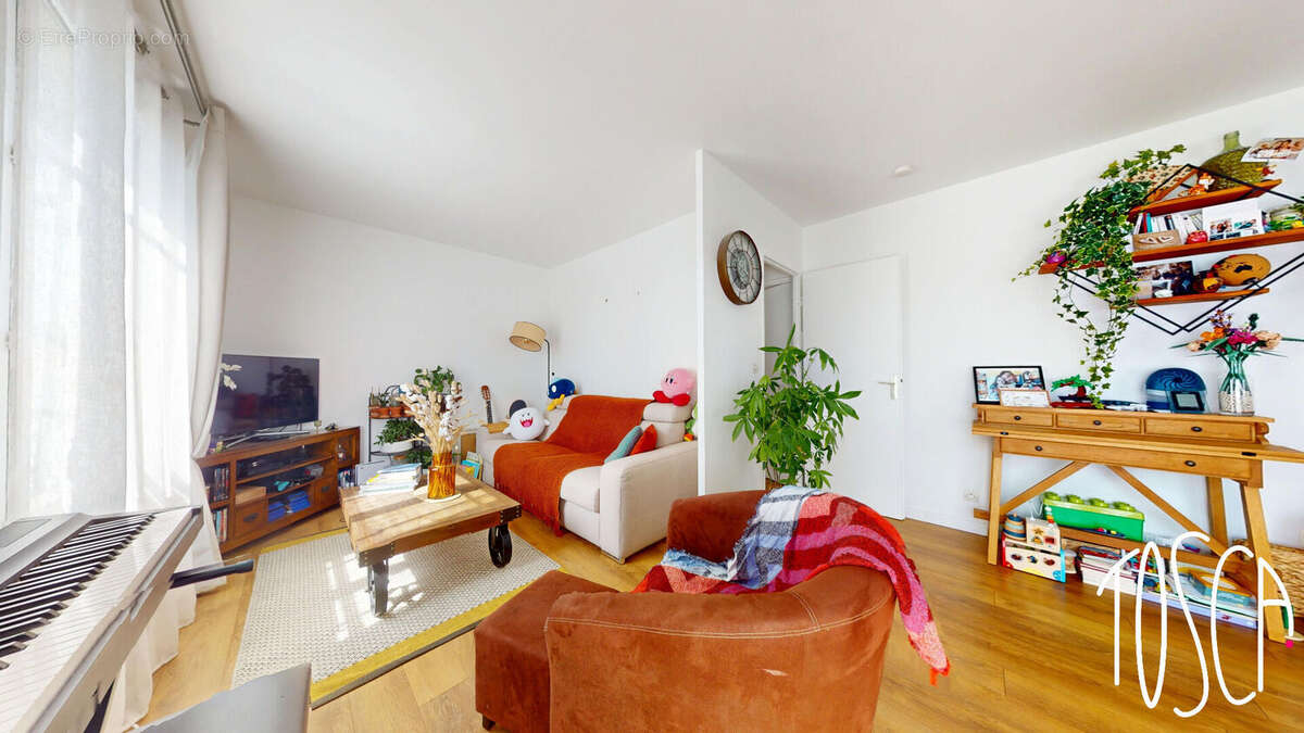 Appartement à THIAIS