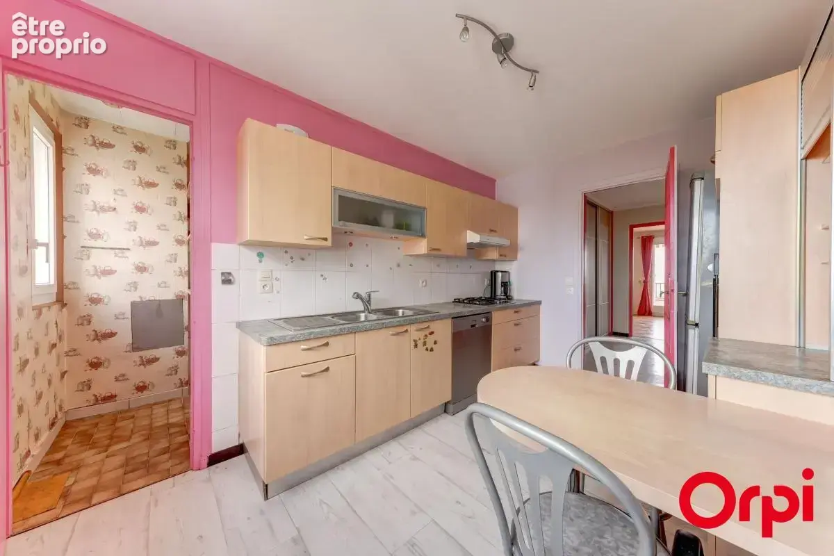 T3 de 96,63 m² - Vue dégagée - photo 9