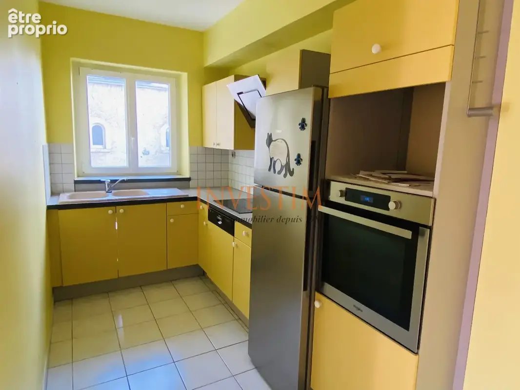 Appartement t4 en residence - proche centre ville de blois - photo 3