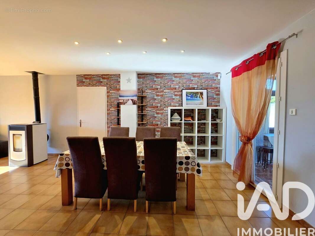 Photo 2 - Maison à COURNONSEC