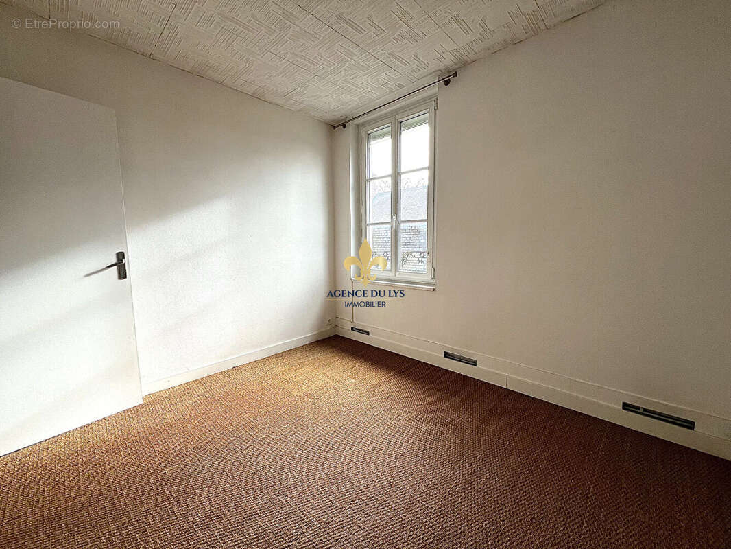 Appartement à VINEUIL-SAINT-FIRMIN