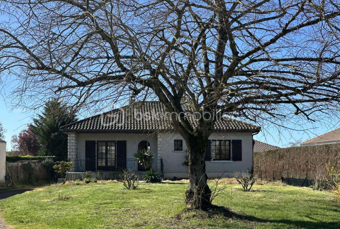 Maison à NEUVILLE-DE-POITOU