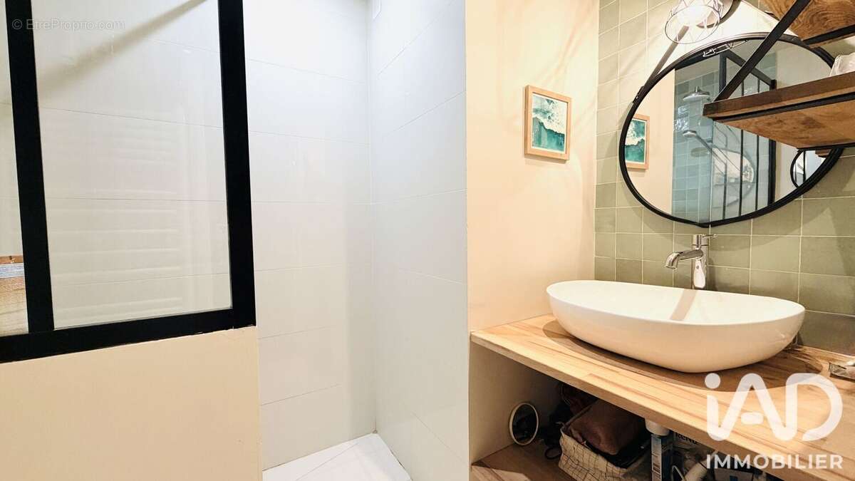 Photo 8 - Appartement à PARIS-20E