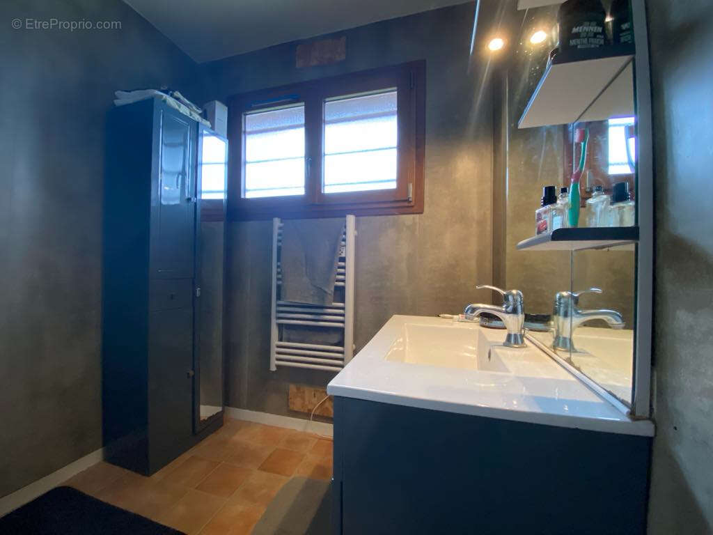 Maison à NEUILLY-SAINT-FRONT