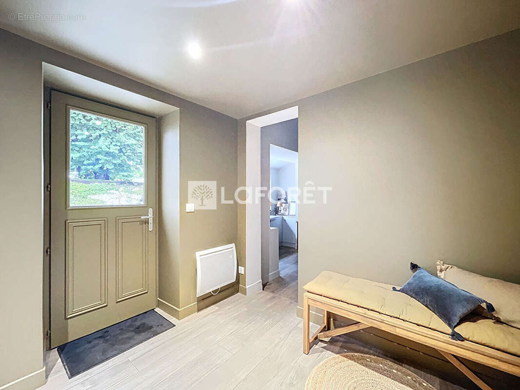 Superbe Presbytère rénové! - photo 2