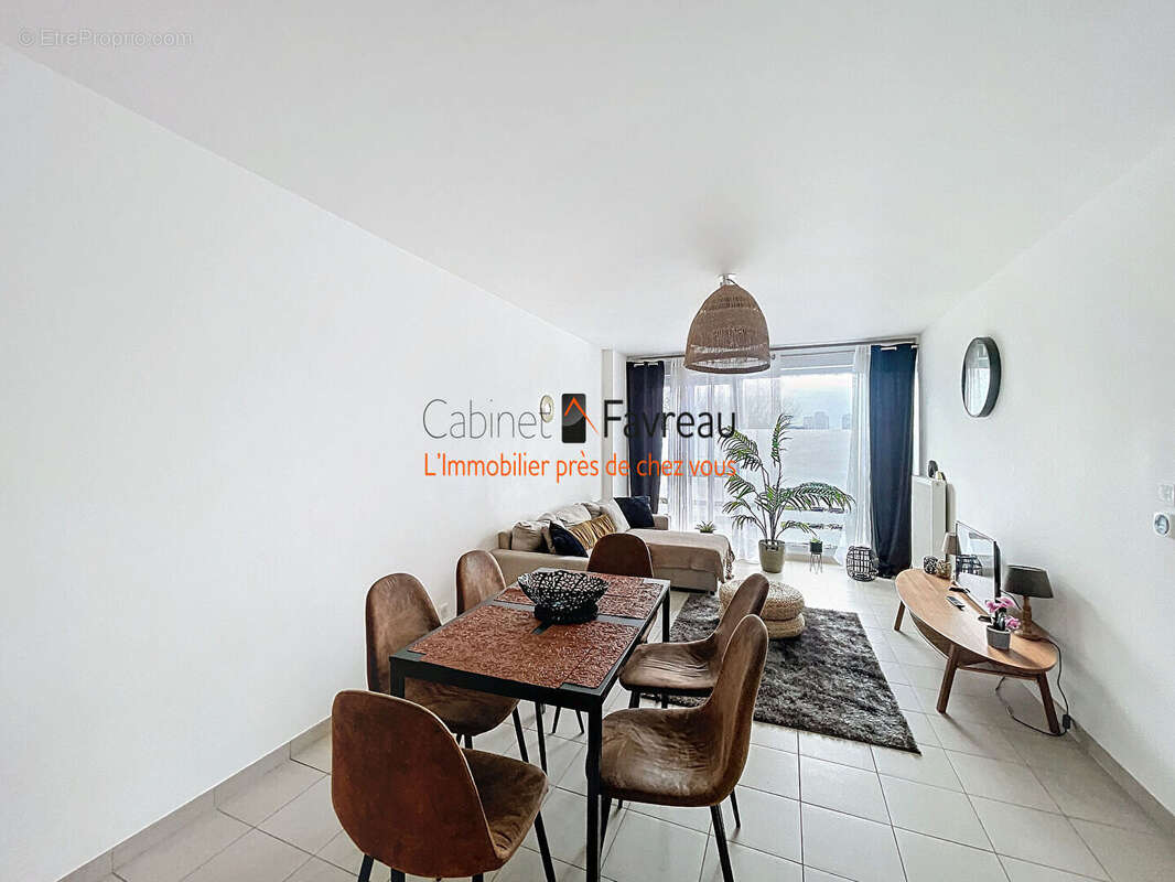 Appartement à IVRY-SUR-SEINE