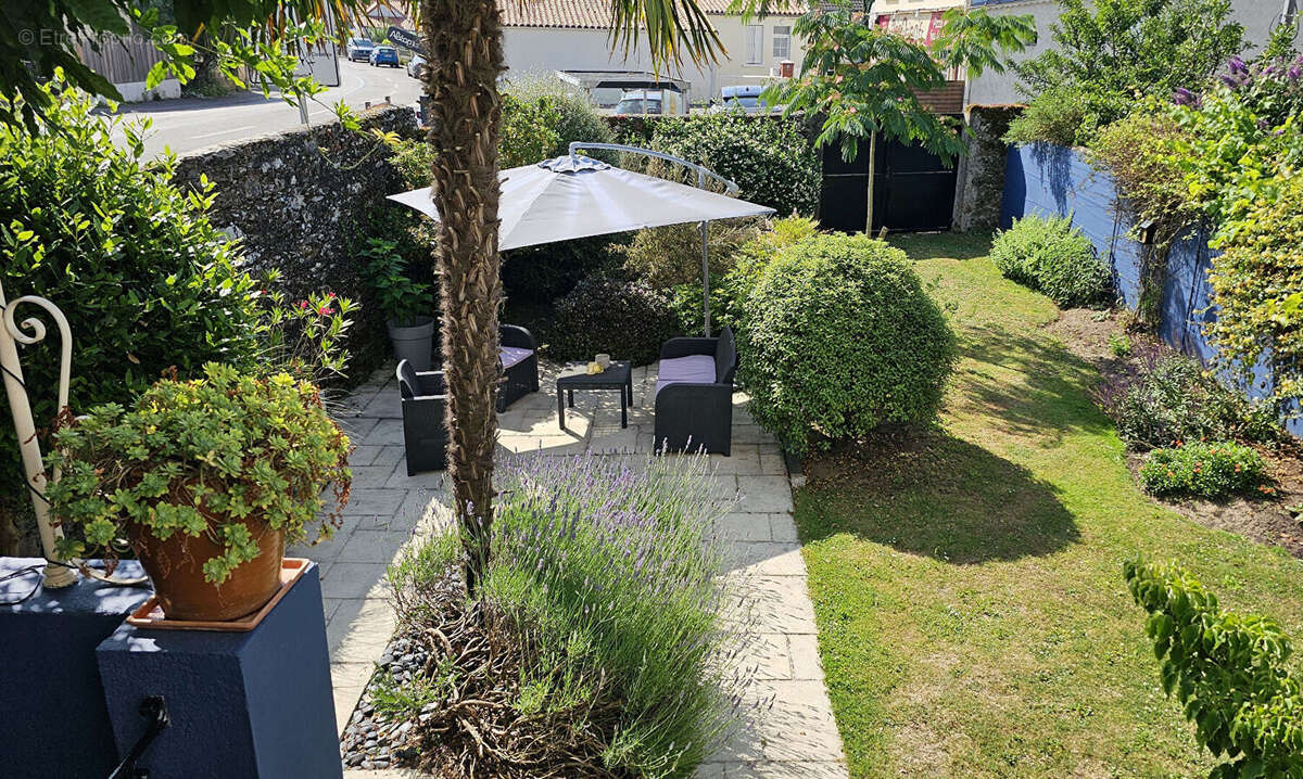 Maison à SAINT-JULIEN-DE-CONCELLES