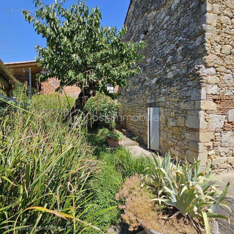 L'alliance parfaite du charme de l'ancien et du confort contemporain - photo 22