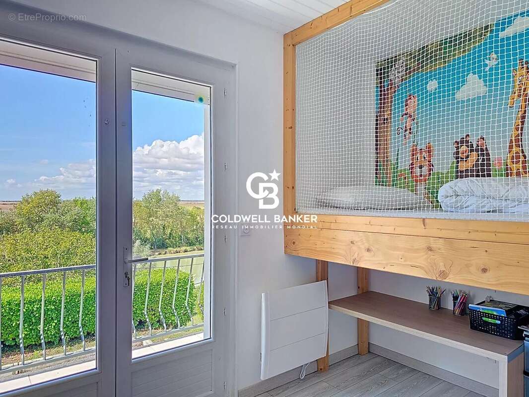 Maison à SAINT-MICHEL-EN-L'HERM