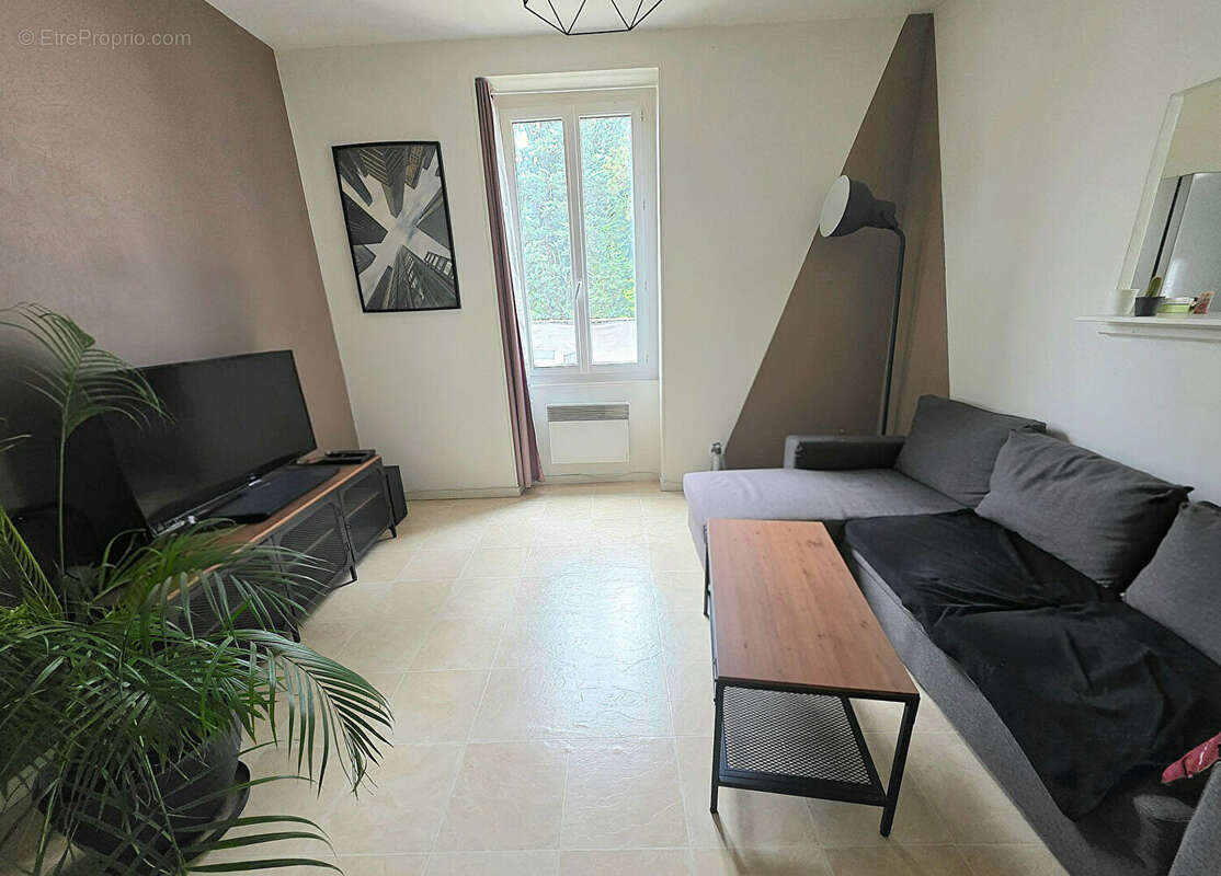 Appartement à BOURGOIN-JALLIEU