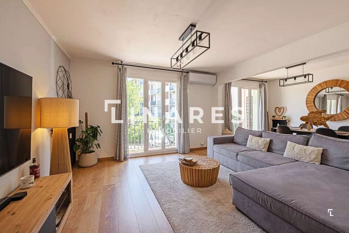 Appartement à MARSEILLE-11E