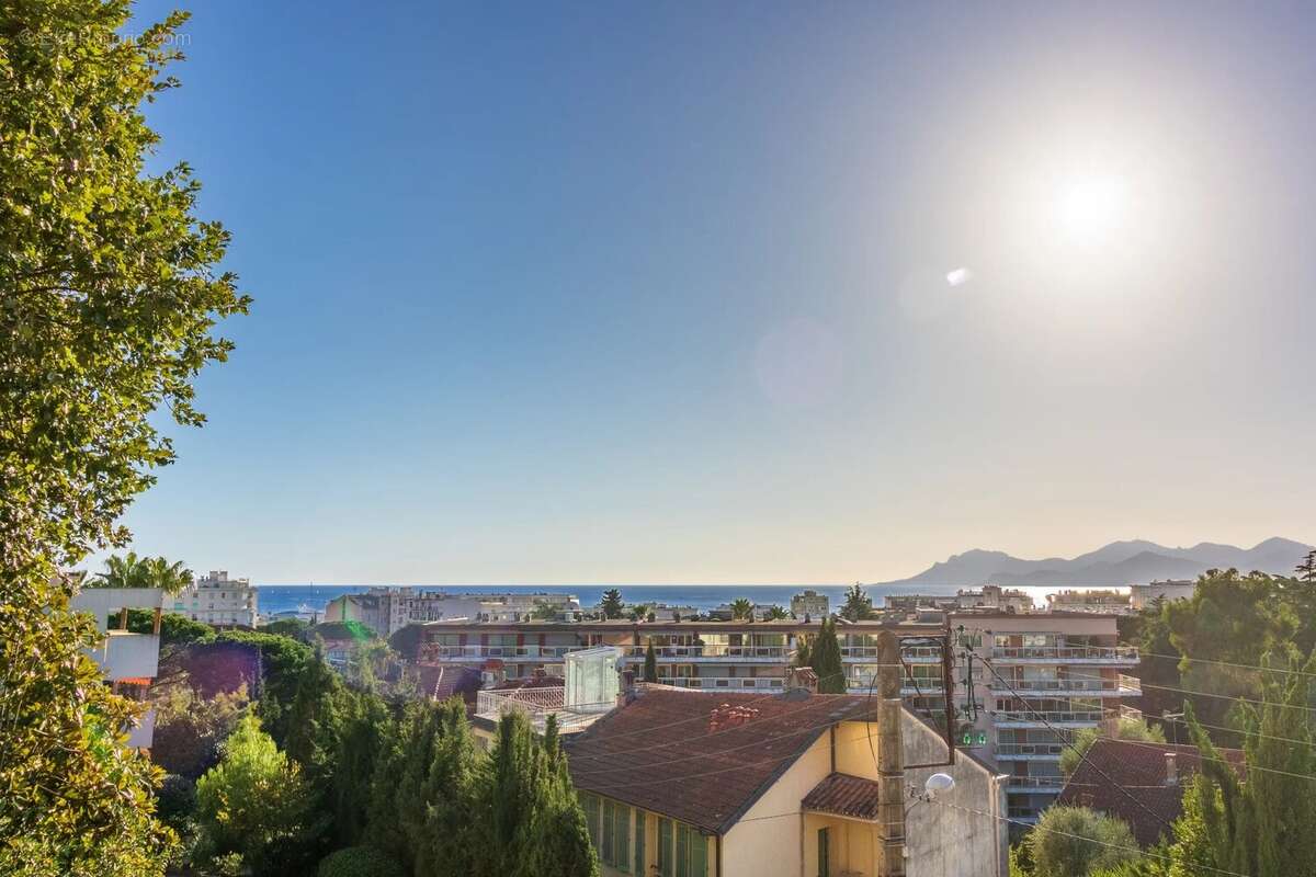 Appartement à CANNES