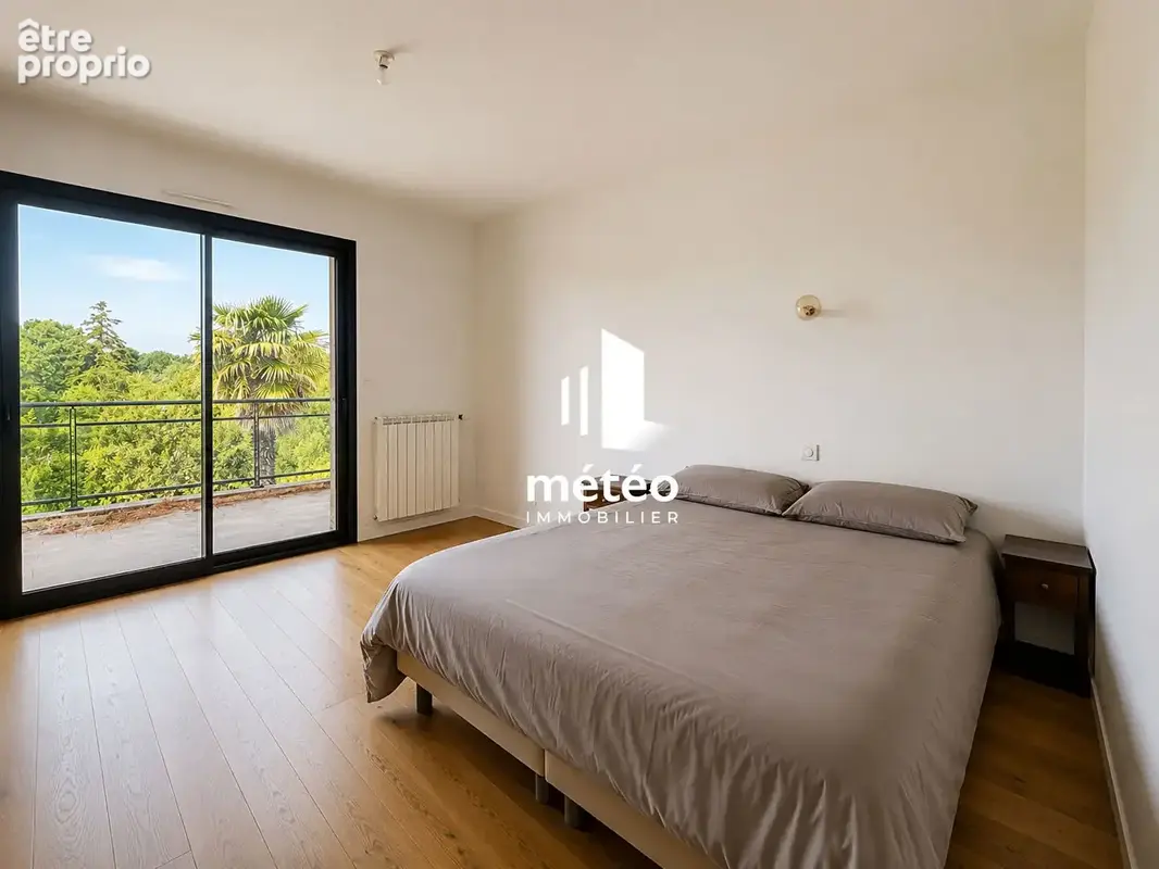 Maison Les Sables D Olonne 6 pièces 288 m2 - photo 9