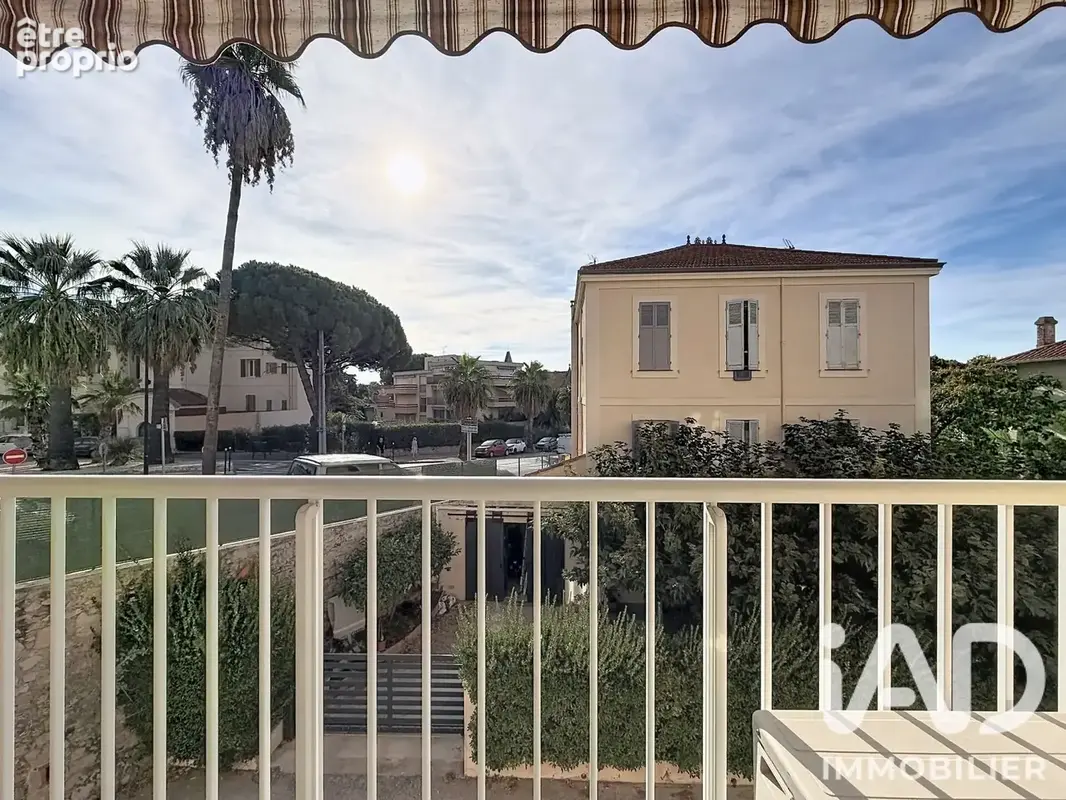 Photo 1 - Appartement à HYERES
