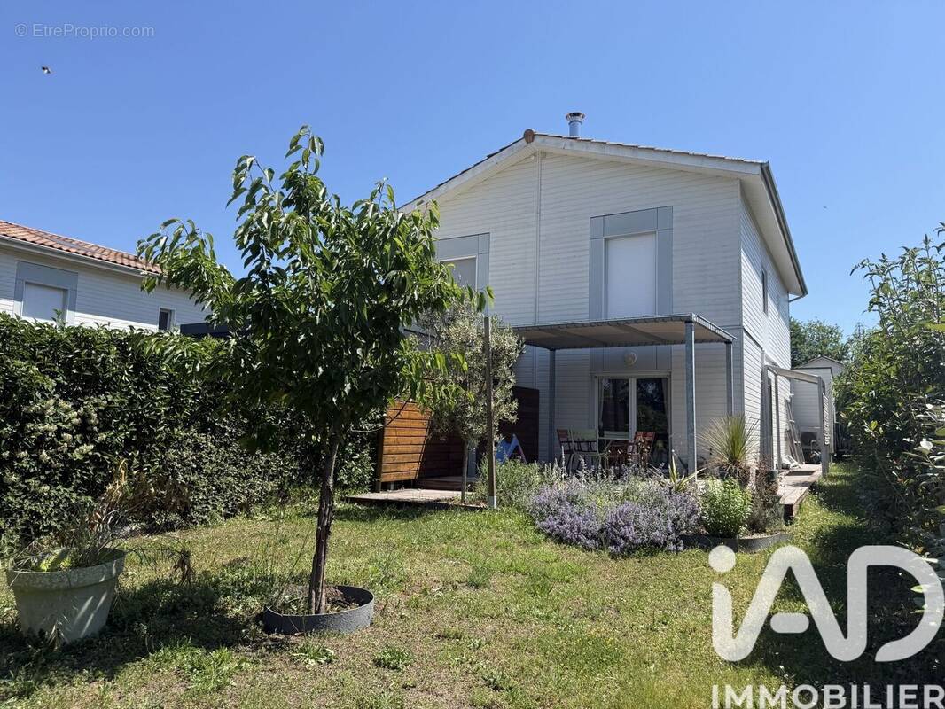 Photo 1 - Maison à CANEJAN
