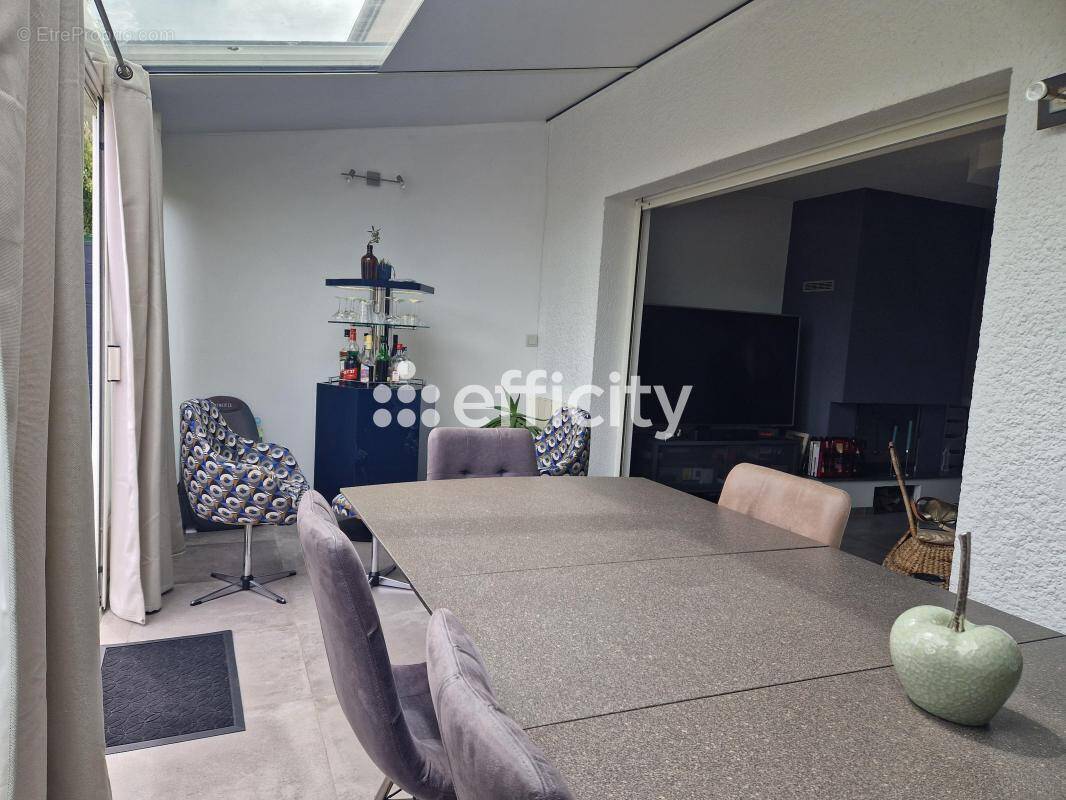 Maison à MONTIGNY-LE-BRETONNEUX