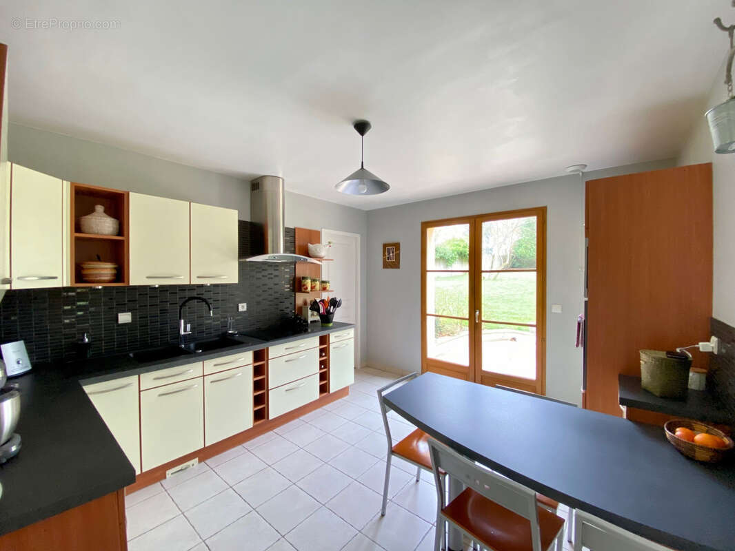 Maison à THOIRY