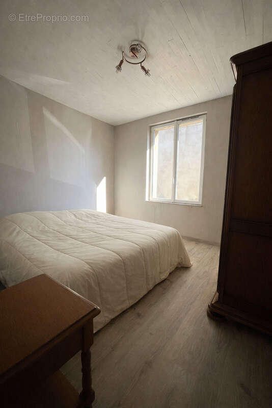 Maison à JONQUIERES