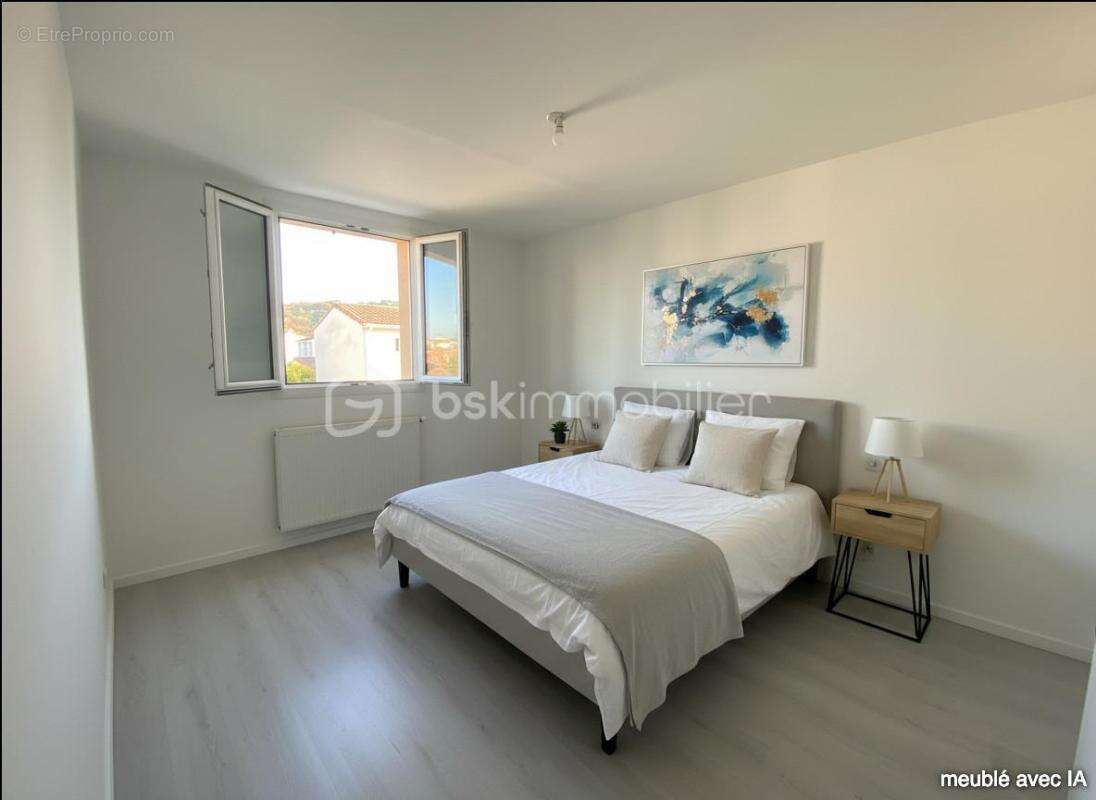 Maison à MONTELIMAR