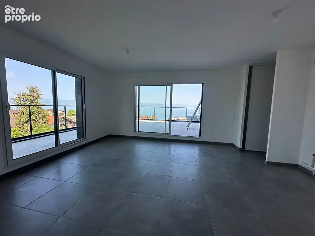 Appartement T3 de 81.67 m² dernier étage - Vue Lac imprenable  - Evian Les Bains - photo 9